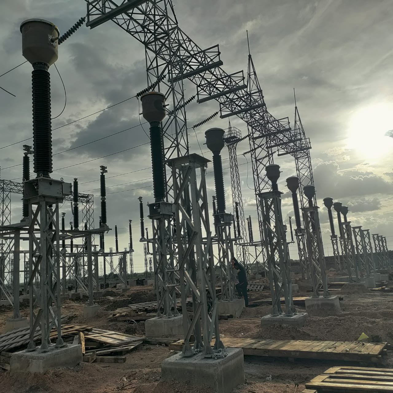 Nihaniya Infra Tech transmission tower erection site